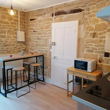 فندق La Cour De Saumaise Centre Historique ديجون